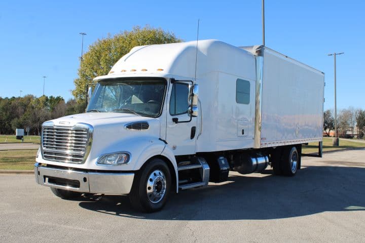 2020 Freightliner M2112 - Photo 1