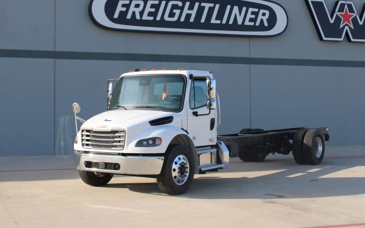 2027 Freightliner M2 106 - Photo 1