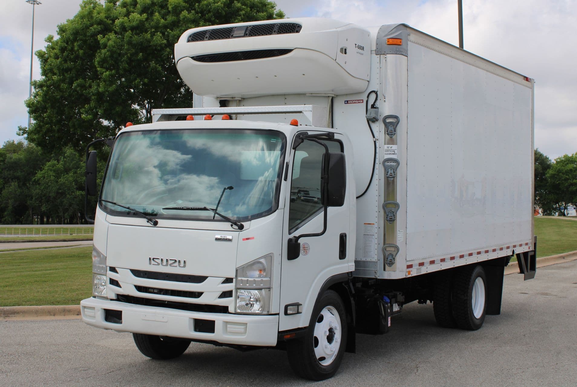 2018 Isuzu NPR XD - Photo 1