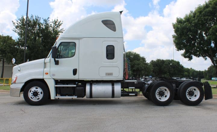 2018 Freightliner CASCADIA 125 - Photo 1