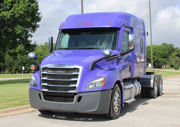 2020 Freightliner CASCADIA 126 - Photo 1