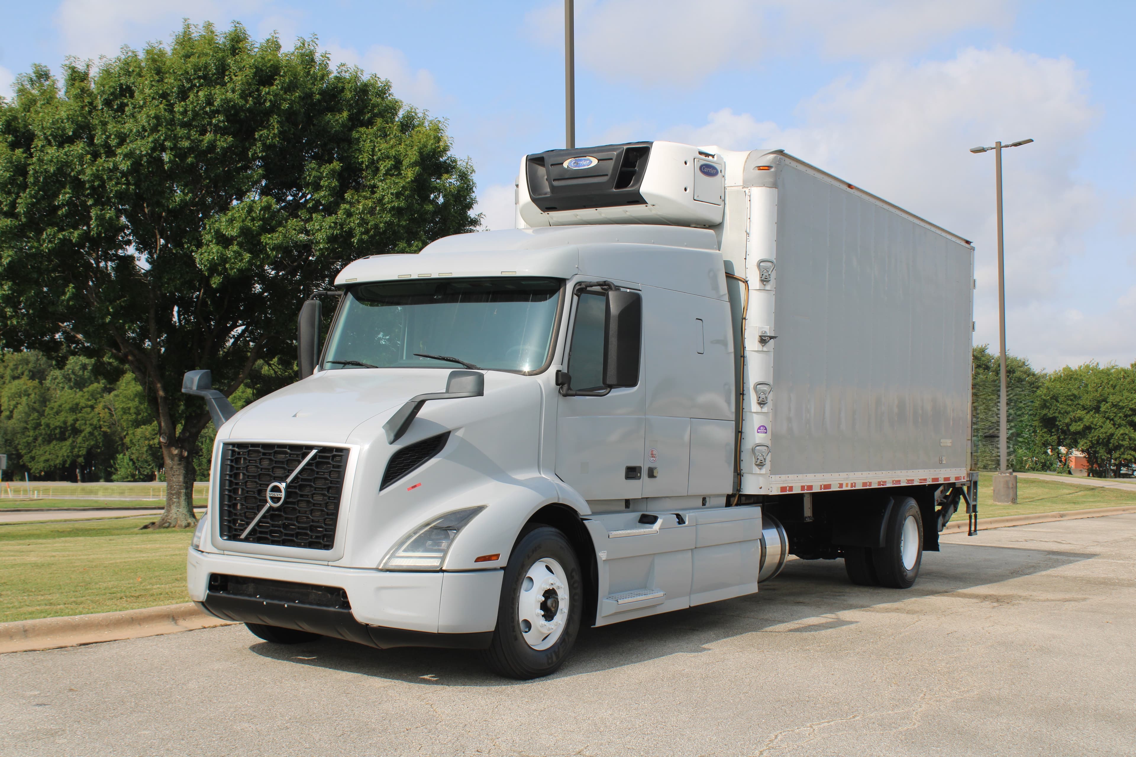 2020 Volvo VLN - Photo 1